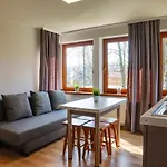 Nocleg ze śniadaniem Dw Pod Jaworami - Jacuzzi, Sauna Na Wyłączność, Latem Basen Podgrzewany