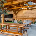 לינה וארוחת בוקר Dw Pod Jaworami - Relaks - Jacuzzi, Sauna Na Wylacznosc ביאלקה טטרנסקה