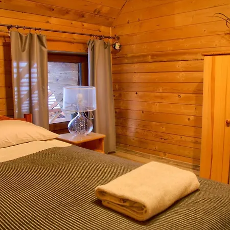 Dw Pod Jaworami - Relaks - Jacuzzi, Sauna Na Wylacznosc, Latem Basen Podgrzewany לינה וארוחת בוקר 3*