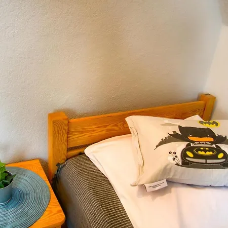Bed & Breakfast Dw Pod Jaworami - Jacuzzi, Sauna Na Wylacznosc, Latem Basen Podgrzewany