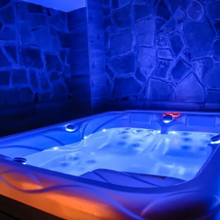 Dw Pod Jaworami - Relaks - Jacuzzi, Sauna Na Wylacznosc, Basen Podgrzewany