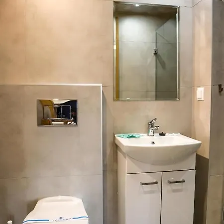 Dw Pod Jaworami - Relaks - Jacuzzi, Sauna Na Wylacznosc, Latem Basen Podgrzewany فندق مبيت وإفطار