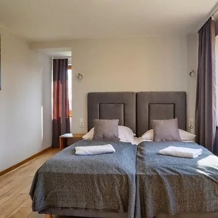 Dw Pod Jaworami - Jacuzzi, Sauna Na Wylacznosc, Latem Basen Podgrzewany Bed & Breakfast
