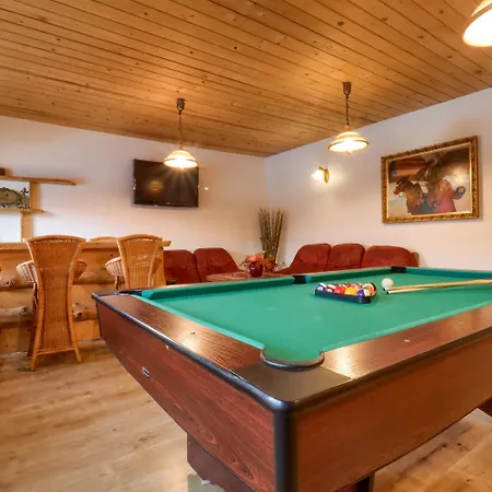 Bed & Breakfast Dw Pod Jaworami - Jacuzzi, Sauna Na Wylacznosc, Latem Basen Podgrzewany