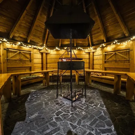 Dw Pod Jaworami - Relaks - Jacuzzi, Sauna Na Wylacznosc, Latem Basen Podgrzewany לינה וארוחת בוקר